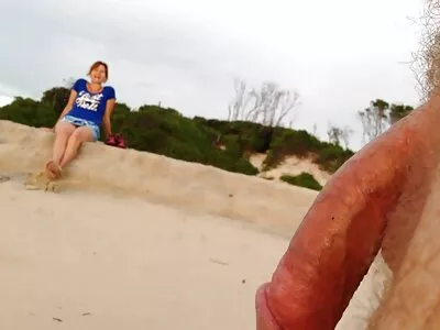 ਪਤਲੇ ਗੋਰੇ ਡੂੰਘੇ ਗੁਦਾ fucking ਬਾਰੇ ਬਹੁਤ ਹੀ ਉਤਸ਼ਾਹੀ ਹੈ