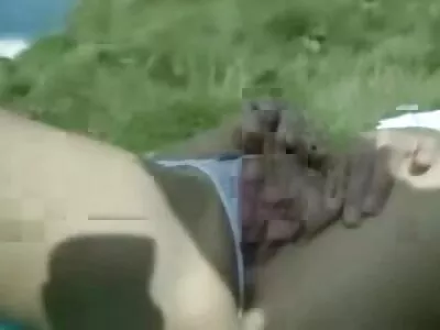 Brunette ਕਿਸ਼ੋਰ ਨੂੰ ਇੱਕ ਹਾਰਡਕੋਰ anal banging ਪ੍ਰਾਪਤ ਕਰਦਾ ਹੈ